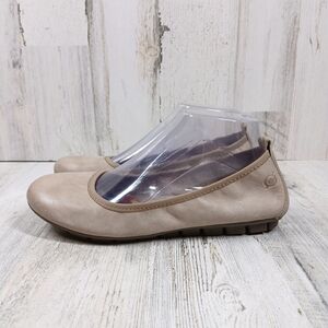 Born Taupe Leather Slip-On Ballet Flats with Plaid Insole and Rubber Sole #1501